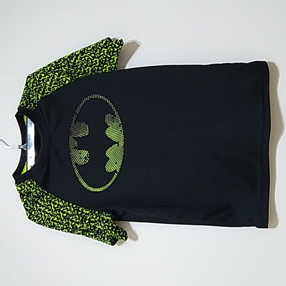 Batman Boy's Short Set - Picture 2 of 6